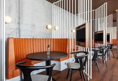 Restaurant 5 Courtyard By Marriott Reykjavik Keflavik Airport