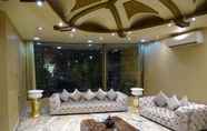 Lobby 3 Comfort Inn Suites Riyadh