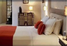 기타 6 Riad Camilia