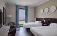 Kamar Tidur 5 Riyadh Airport Marriott Hotel