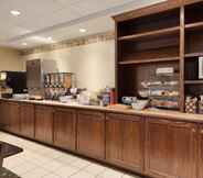 Restaurant 3 Country Inn & Suites By Radisson St. Cloud East