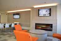 Lobi Microtel Inn & Suites By Wyndham Raleigh