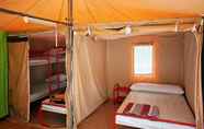 Kamar Tidur 2 Camping La Torre de Sol