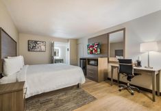 Bedroom 6 Days Inn by Wyndham Chula Vista/San Diego