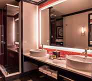 In-room Bathroom 4 Tulalip Resort Casino