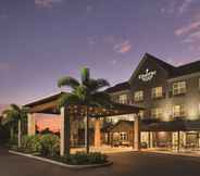 Functional Hall 2 Country Inn & Suites by Radisson, Bradenton at I-7