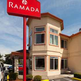 Ramada by Wyndham SeaTac Airport North 1, Hotel North SeaTac Park