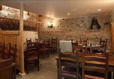 Others 2 The Lamb Inn