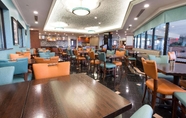 Restaurant 4 Drury Inn & Suites Creve Coeur - St. Louis