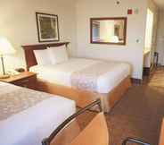 Bedroom 2 La Quinta Inn & Suites Stamford