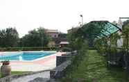 Swimming Pool 7 Agriturismo Borgata Baldazza
