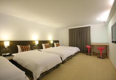 Others 4 Mola Mola Four Seasons