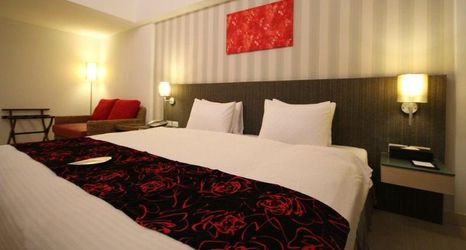 Others 2 Mola Mola Four Seasons