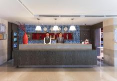 Others 3 Mola Mola Four Seasons