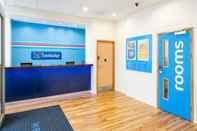 Sảnh chờ Travelodge Holyhead