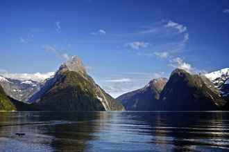 วิวและสถานที่ท่องเที่ยวใกล้เคียง 4 Te Anau Lakefront Bed and Breakfast