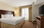Bedroom 6 Country Inn & Suites By Radisson Woodbridge