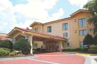 ภายนอกอาคาร La Quinta Inn by Wyndham Norfolk Virginia Beach