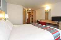 Bedroom Travelodge Worcester