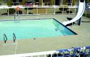 Swimming Pool 5 Grouse Inn