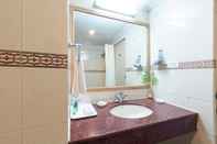 Toilet Kamar Royal Fort Hotel