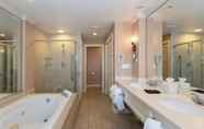 In-room Bathroom 3 Hyatt Beach House Resort, A Hyatt Vacation Club Re