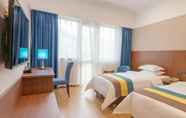 Kamar Tidur 7 Carrianna Hotel