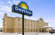 Exterior 3 Days Inn by Wyndham Prince Albert