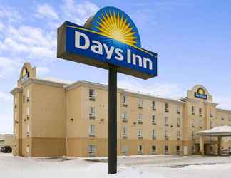 Exterior 2 Days Inn by Wyndham Prince Albert