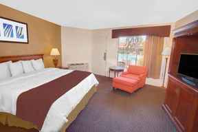 Travelodge Inn & Suites by Wyndham Yucca Valley