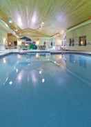 SWIMMING_POOL Country Inn & Suites Green Bay East