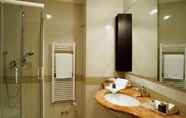 Toilet Kamar 7 Grand Hotel Spiaggia