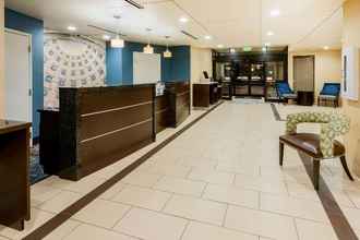 Lobby 4 La Quinta Inn & Suites Columbus – Grove City