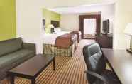 Bedroom 4 La Quinta Inn & Suites Columbus – Grove City