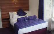 Kamar Tidur 5 Lomond Airport