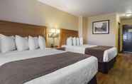 Common Space 4 Quality Inn & Suites Saskatoon