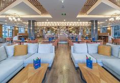 로비 2 Ramada Resort By Wyndham Kusadasi