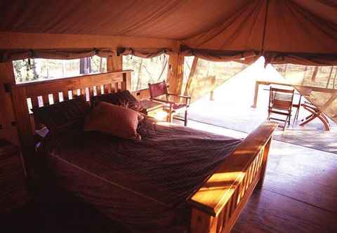 Bedroom Jabiru Safari Lodge