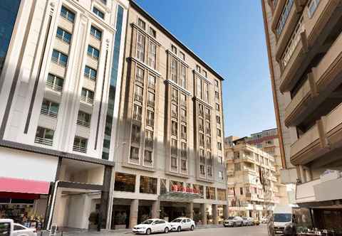 Exterior Ramada Hotel & Suites by Wyndham Adana