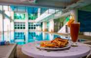 Swimming Pool 5 Eastern Hotels & Resorts Yangmei