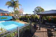 Swimming Pool Best Western Bluegum Motel