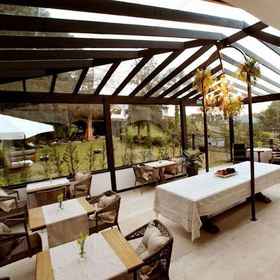 We Hotel 1, Hotel Araucaria Chocolate Factory