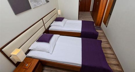 기타 2 Hotel Mazovia