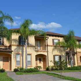Townhomes at Regal Palms Resort 1, Hotel Highland Reserve Golf Club