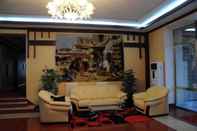 Lobby Asia Samarkand Hotel