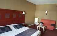 Bedroom 4 Hotel de Loire Rest. Les Bateliers