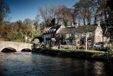 ภายนอกอาคาร Swan Hotel