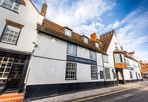 Exterior George Hotel