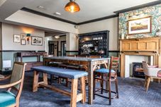 Bar, Cafe and Lounge George Hotel