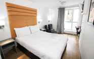 Kamar Tidur 6 The Brunswick Hotel